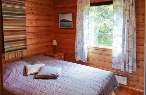 Yllasjarvi House | Holiday Home Muonalan majoitus 1 by Interhome