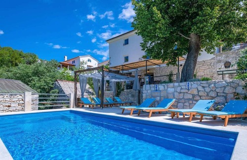 Zagore Villa | Holiday home near Brseč and one of the most beautiful beaches of Adriatic sea