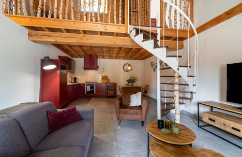 Nistelrode House | Holiday home near the centre with view