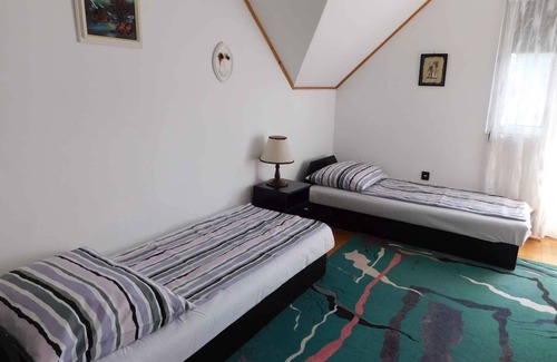 Fonyodliget House | Holiday home near the beach