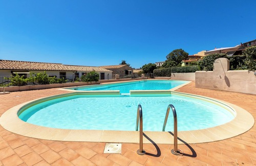 Badesi Villa | Holiday Home "Nuages" with Shared Pool and Private Terrace