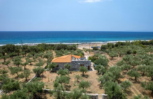 Agios Nikolaos House | Holiday home only 100m from the sea, close to Pantazi sandy beach, Peloponnese