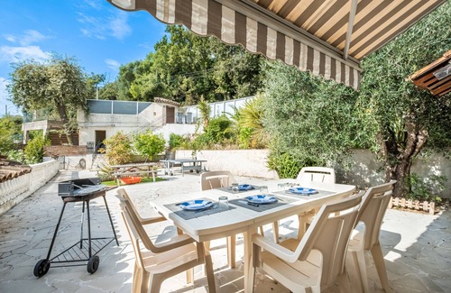 La Gaude House | Holiday Home on the Heights of Nice