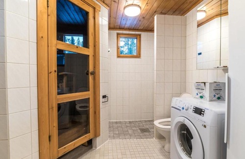 Sirkka House | Holiday Home Päärakka a- 2 skipasses included 2023-24 by Interhome