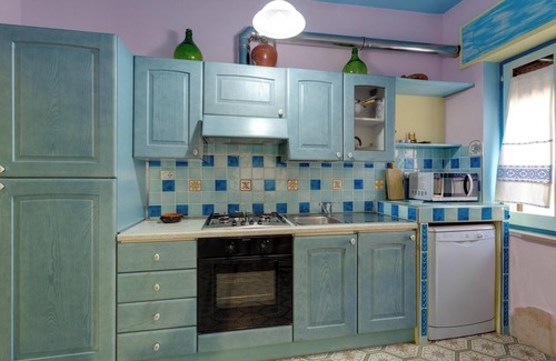 Bosa Marina House | Holiday Home "Paolo e Francesca" with Private Garden, A/C & Wi-Fi