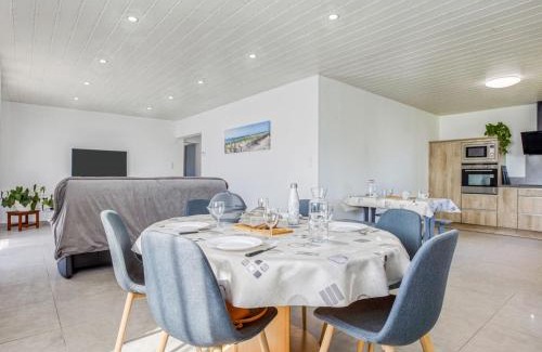 Aureilhan House | Holiday Home Peyroutic by Interhome
