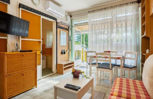 Balatonakali House | Holiday Home Piccola by Interhome