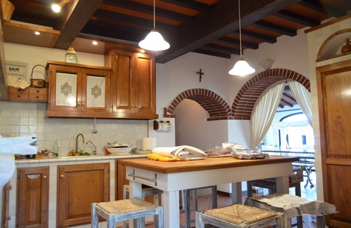 Pelago House | Holiday Home 'Podere Gualpoli' with Private Pool, Private Terrace and Wi-Fi