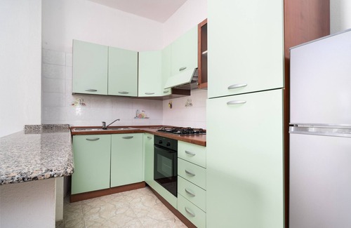 San Giovanni House | Holiday Home 'Posada Porto A Due Passi Dal Mare' with Private Terrace