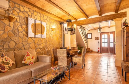 Porreres House | Holiday Home Pueblo by Interhome