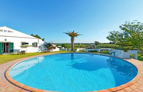 Moncarapacho e Fuseta House | Holiday Home Quinta da Murteira - FUZ106 by Interhome