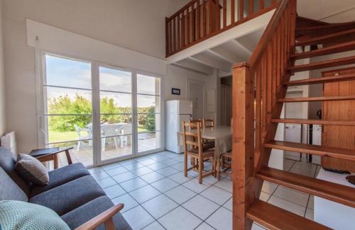 Biscarrosse Plage House | Holiday Home Résidence Dune Blanche - Soleil by Interhome