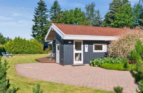 Stillinge Strand House | Holiday Home Rixa - 525m from the sea by Interhome