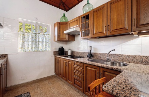 Puntagorda House | Holiday Home "Rodri" with Sea Views, 2 Private Terraces, Hot Tub and Wi-Fi