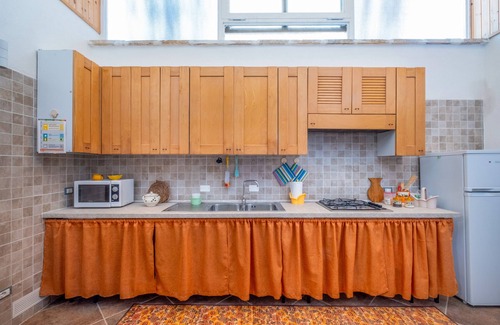 Galatone House | Holiday Home 'Rosso Pepe' with Private Terrace, Private Garden and Air Conditioning