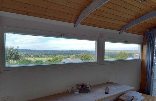 Oetisheim House | Holiday Home 'Ruhe Pur Im Horst' with Shared Terrace and Private Garden