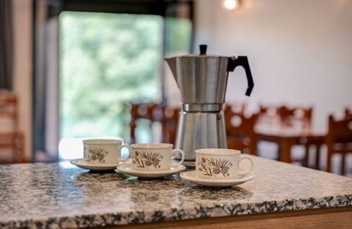 Labata House | Holiday Home 'Sueños De Guara Casa Rural' with Mountain View, Private Pool and Wi-Fi