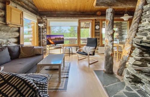 Salla House | Holiday Home Sallanhelmi a2 by Interhome