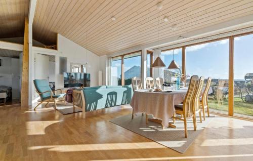 Ronde House | Holiday Home Solbakkevej R