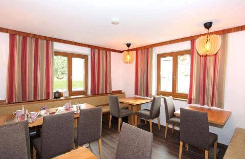 Finsing House | Holiday Home Sonnblick by Interhome