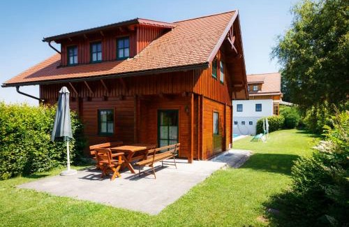 Schlierbach House | Holiday Home Sonnleiten-3 by Interhome