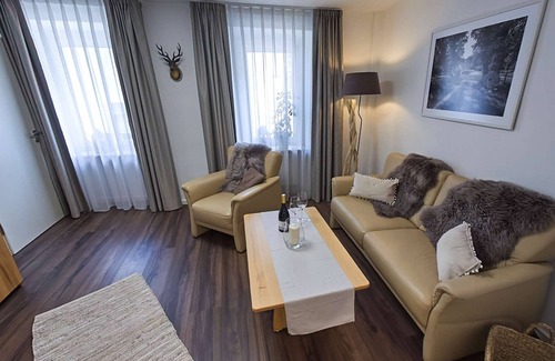 Bernkastel House | Holiday Home "Spa House", quiet and centrally located wellness holiday home on the Moselle