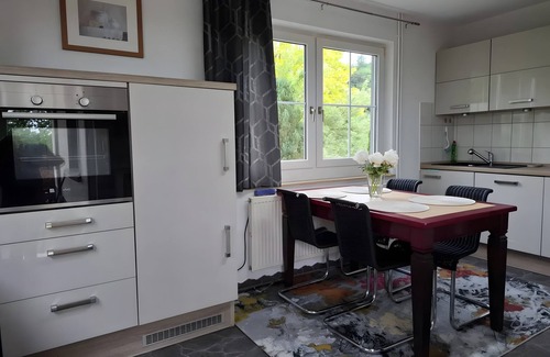 Stockach House | Holiday Home 'Spes' with Mountain View, Private Terrace and Wi-Fi