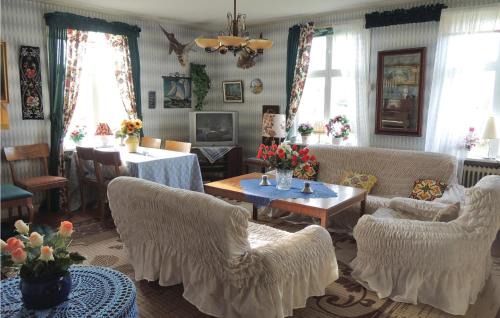 Blidsberg House | Holiday Home Stommen Kärråkra Blidsberg