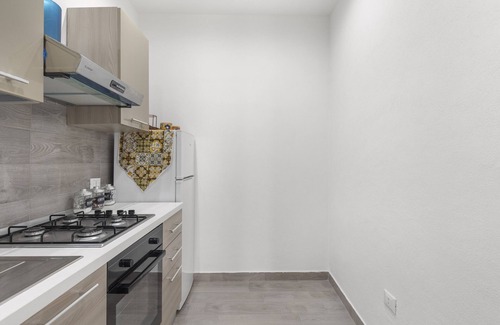 Partinico House | Holiday Home "Street Angel" with Mountain View and Balcony