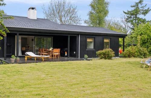 Dronningmolle House | Holiday Home Sulo - 1km from the sea by Interhome