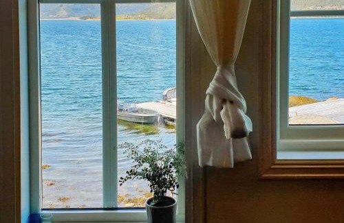 Bremanger House | Holiday home Svelgen