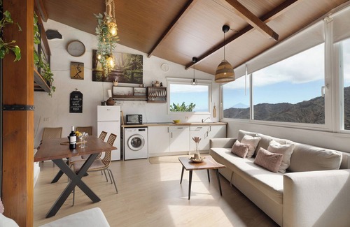 Hermigua House | Holiday Home "Tajaraste 2" with Sea and Mountain View, Private Terraces & Wi-Fi