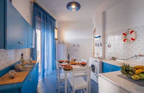 Scala di Furno House | Holiday Home 'The Sunset Attico Panoramico' with Sea View, Wi-Fi and Air Conditioning