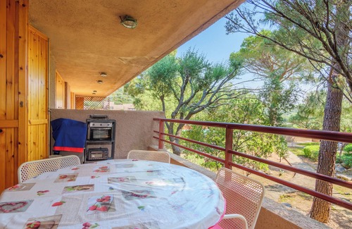 Cugnana Verde House | Holiday Home "Tramontana 2414" with Shared Pool and Wi-Fi