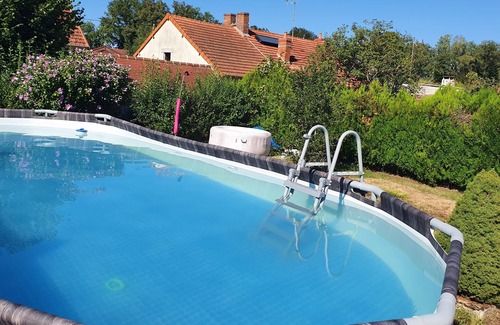 Doyet House | Holiday Home, Venue with pool & spa