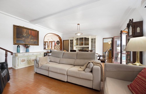 Rasmalho House | Holiday Home "Vila Portimão T5 with Pool" with Private Pool, 2 Terraces and Wi-Fi