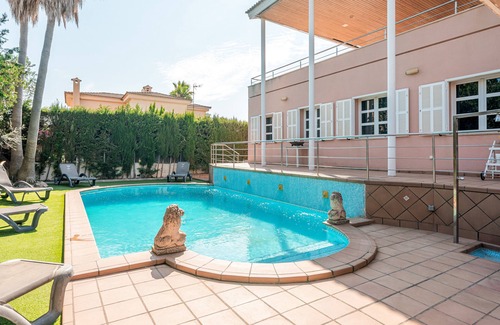 Pont d'Inca House | Holiday Home "Villa Alfabia" with Private Pool & Wi-Fi