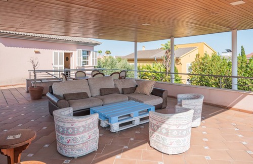 Pont d'Inca House | Holiday Home "Villa Alfabia" with Private Pool & Wi-Fi