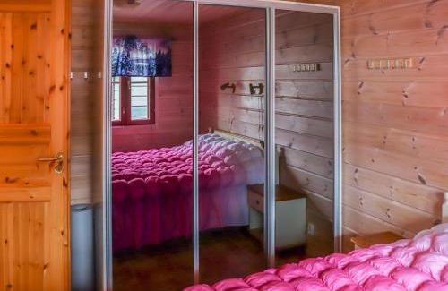 Akaslompolo House | Holiday Home Villa hytönen 1 by Interhome