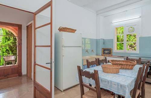 Bunyola House | Holiday Home 'Villa Son Perot' with Mountain View, Private Pool and Wi-Fi