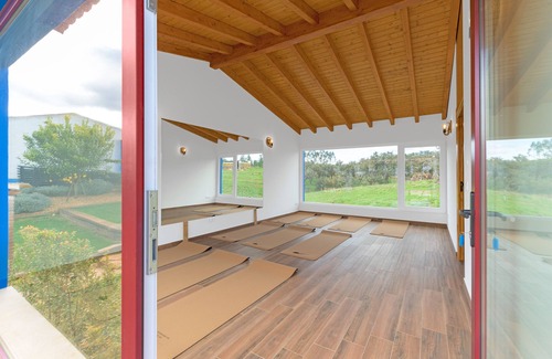 Sao Luis Apartment | Holiday Home 'Vitor Hugo' with Mountain View, Wi-Fi and Air Conditioning