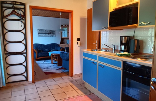 Altenwalde House | Holiday Home 'Von Bargen' with Private Terrace, Shared Garden and Wi-Fi