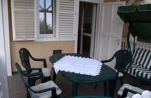 Balatonkeresztur House | Holiday home with wifi and air conditioning