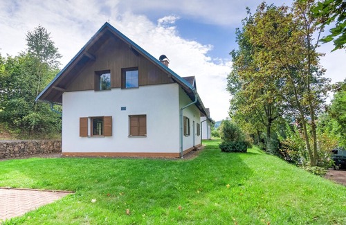 Rudnik u Vrchlabi House | Holiday home with a convenient location in the Giant Mountains for summer & winter!