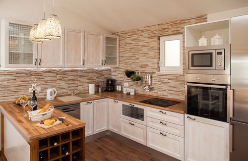Makarska Villa | Holiday home with a heated pool with a beautiful view of the sea.