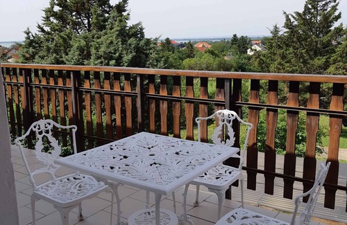 Gyenesdias House | Holiday home with a view of Lake Balaton