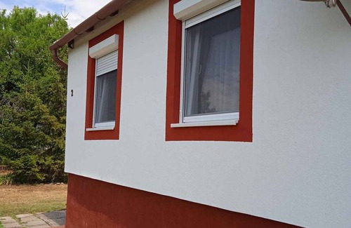 Kovagoors Other | Holiday home with swing and garden shower