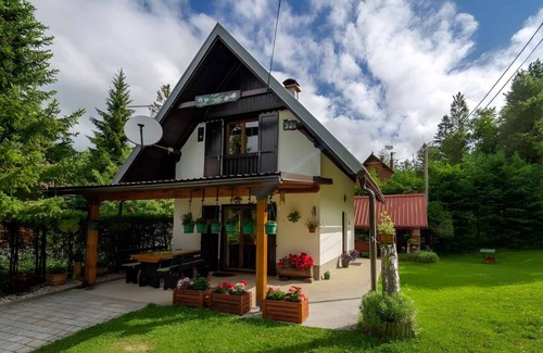 Lokve House | Holiday home with internet access