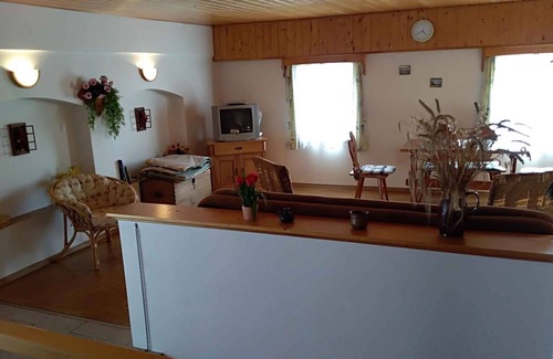 Ksice House | Holiday home with the garden and barbecue