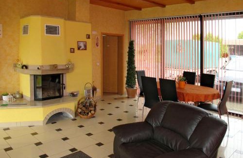 Woldegk House | Holiday Home Zum Katzengrund I by Interhome